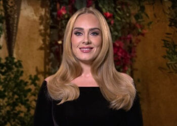 Adele với ngoại hình xinh đẹp